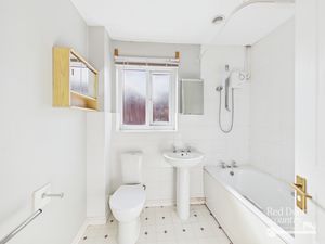 Bathroom- click for photo gallery